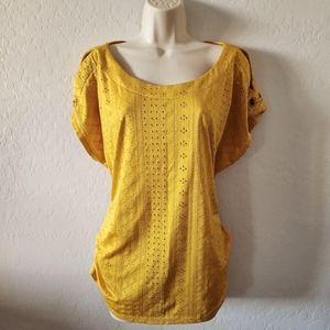Women's mustard colored blouse. Cut out shoulders. Size XL
